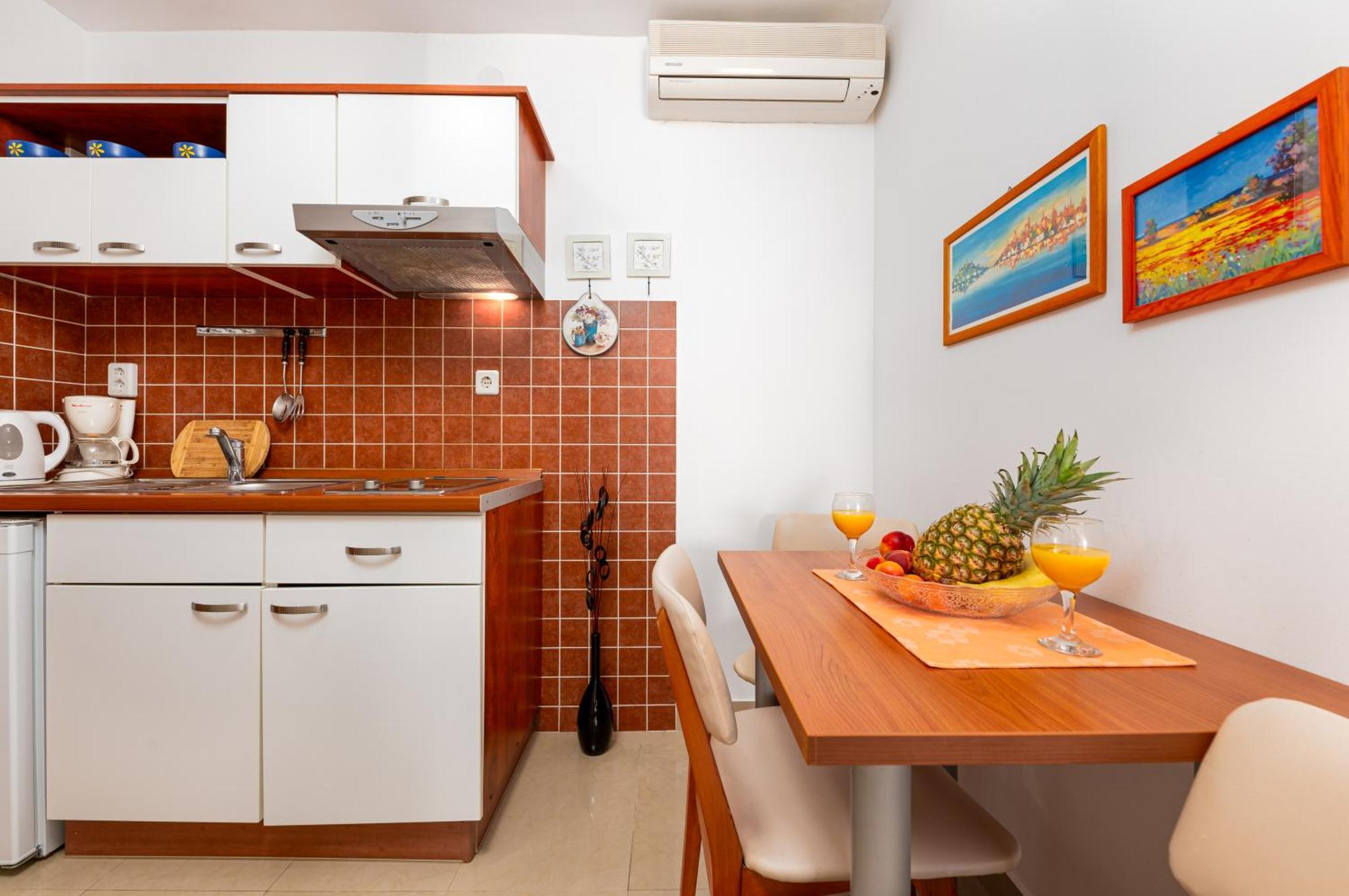 Villa Sokol Brela Ngoại thất bức ảnh